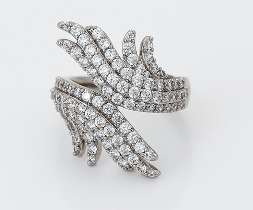 The Adorn Ring